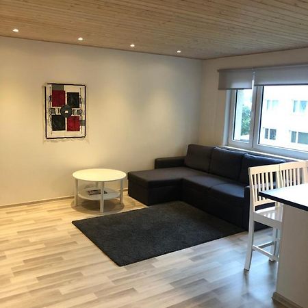 Modern Cozy 2 Bedroom Apartment Near City Center Пярну Екстер'єр фото
