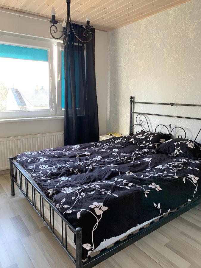 Modern Cozy 2 Bedroom Apartment Near City Center Пярну Екстер'єр фото