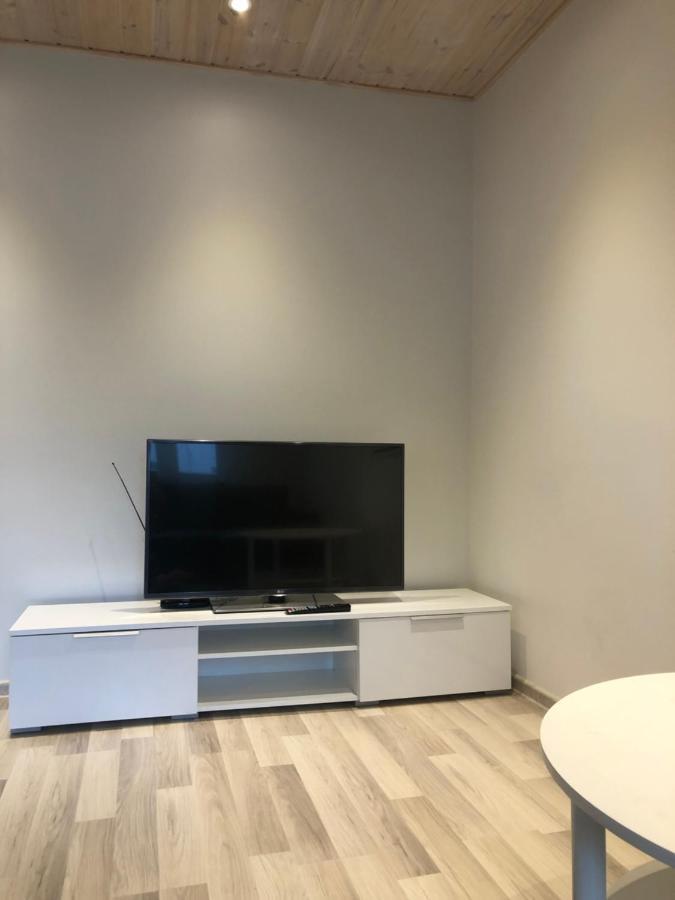 Modern Cozy 2 Bedroom Apartment Near City Center Пярну Екстер'єр фото